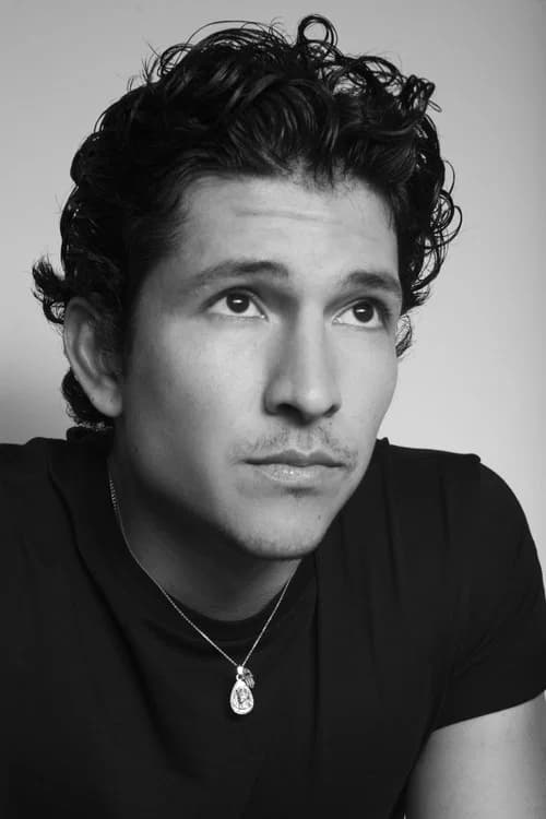 Danny Ramirez headshot