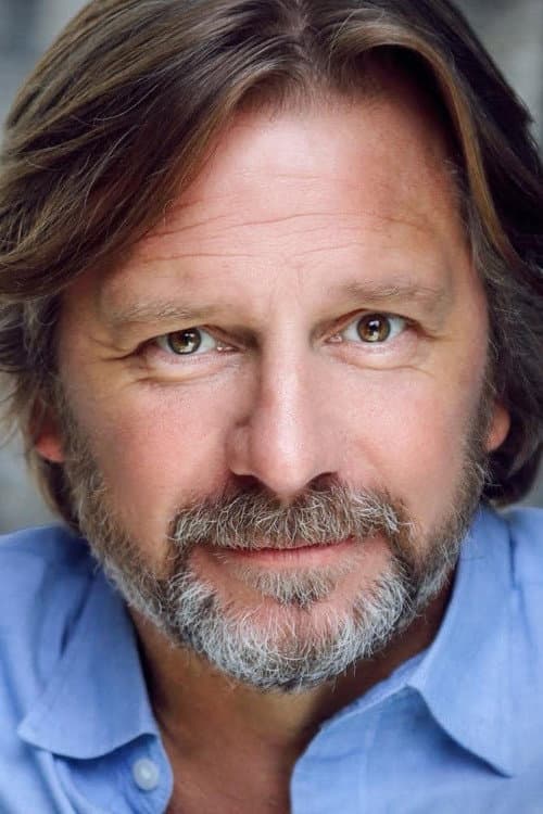 Ben Bode headshot