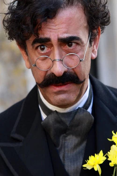 Franco Costanzo headshot