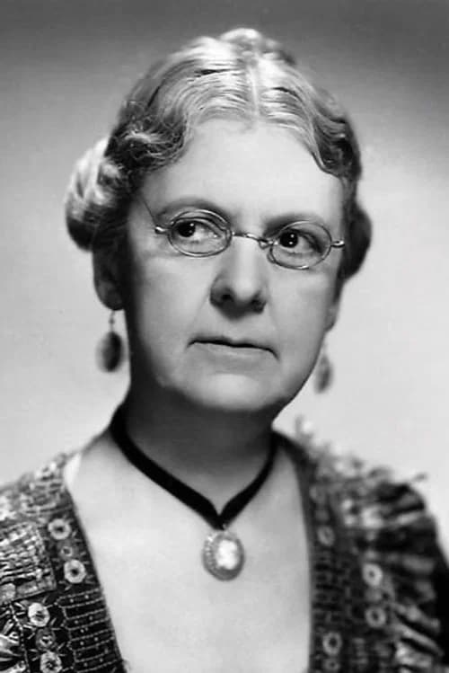 Clara Blandick headshot