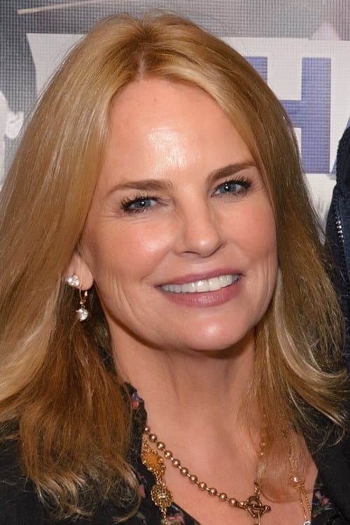 Jennifer Runyon headshot