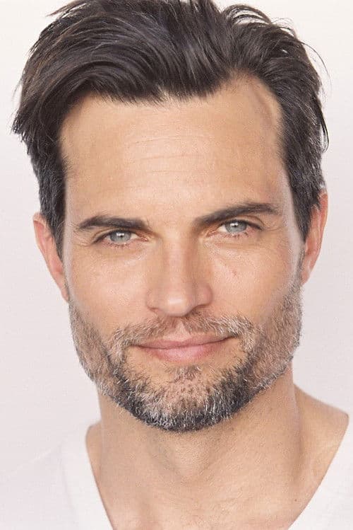 Scott Elrod headshot
