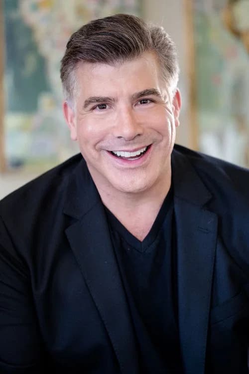 Bryan Batt headshot