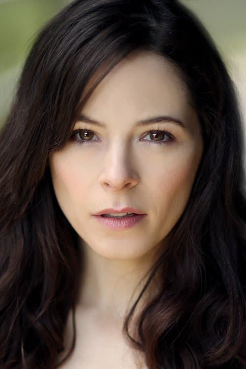 Elaine Cassidy headshot