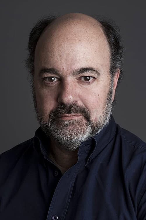 Miguel Monteiro headshot