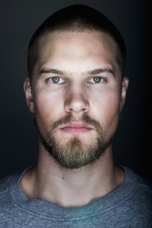 Mads Sjøgård Pettersen headshot