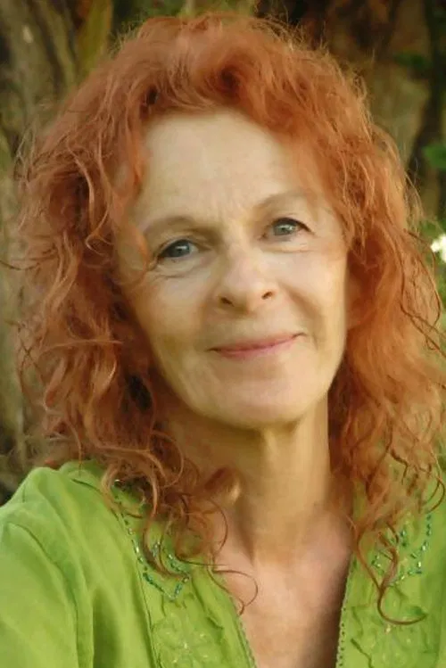 Nomi Sharron headshot