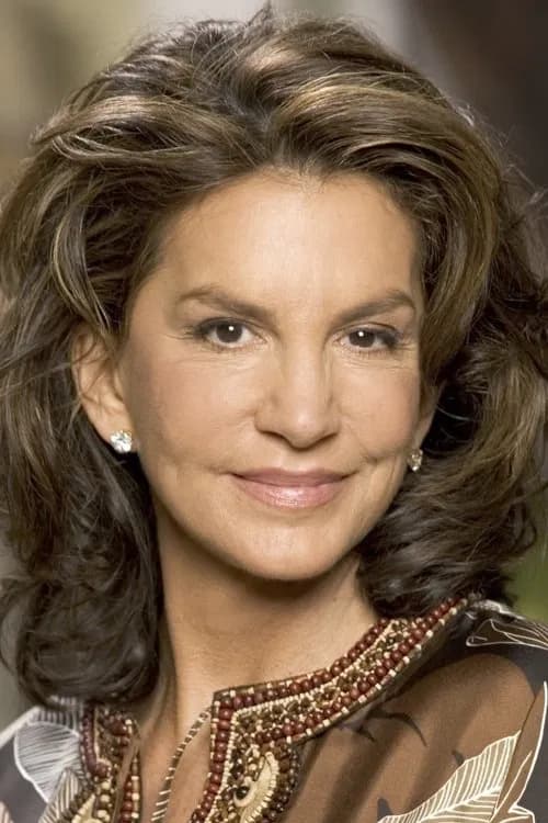 Mercedes Ruehl headshot