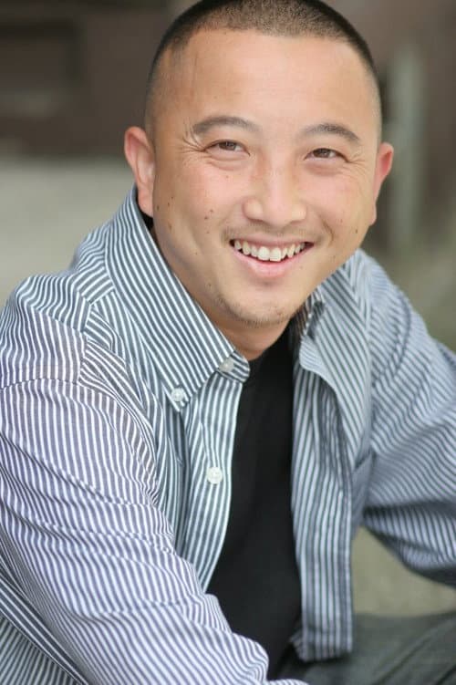 Elvis Thao headshot