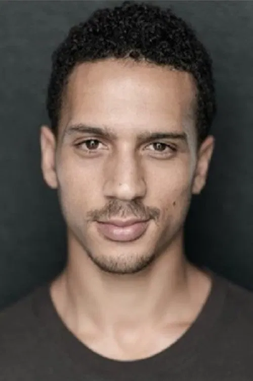 Gabriel Akuwudike headshot
