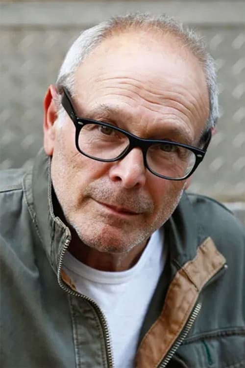 Howard Deutch headshot