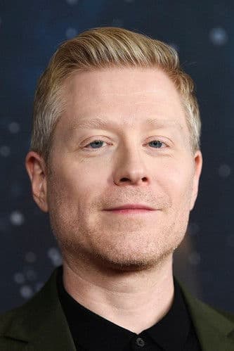 Anthony Rapp headshot