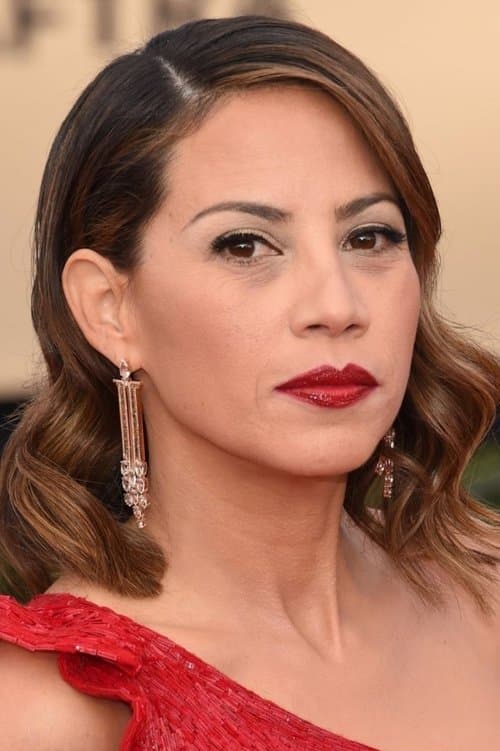 Elizabeth Rodriguez headshot