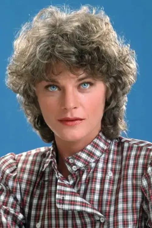 Meg Foster headshot