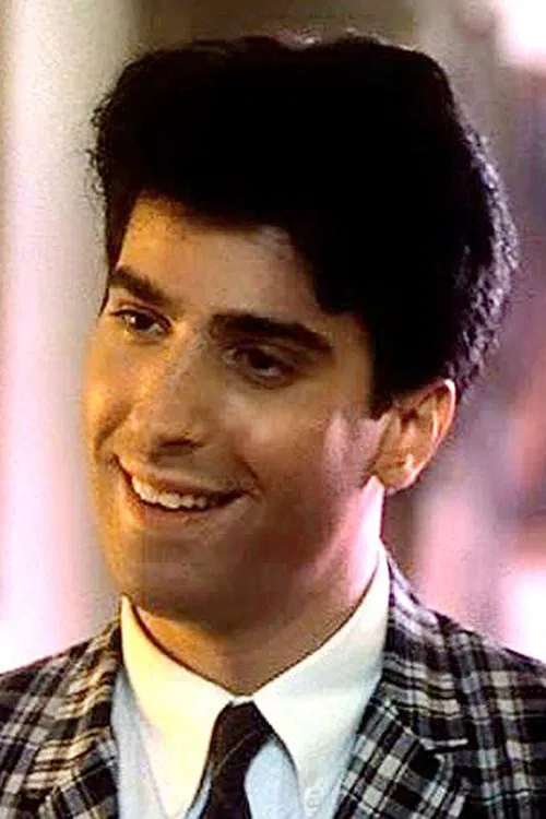 Max Cantor headshot
