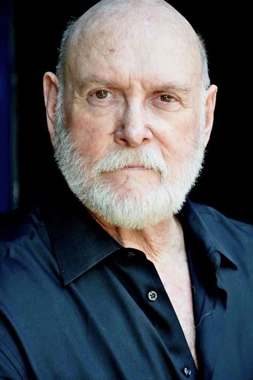 Lee de Broux headshot