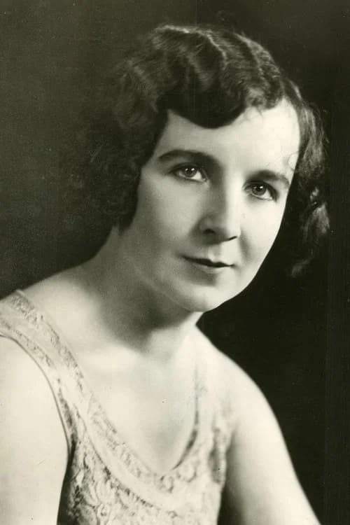 Eileen Crowe headshot