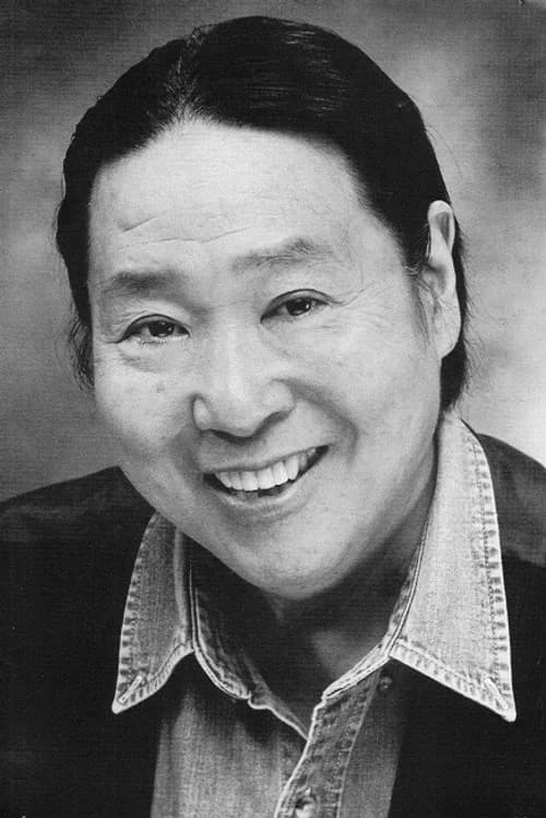 Peter Yoshida headshot