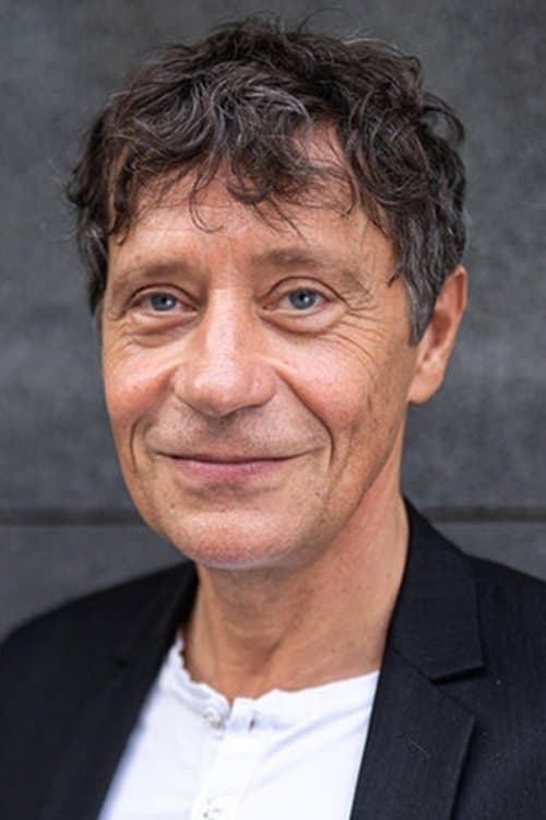 Pavel Kříž headshot