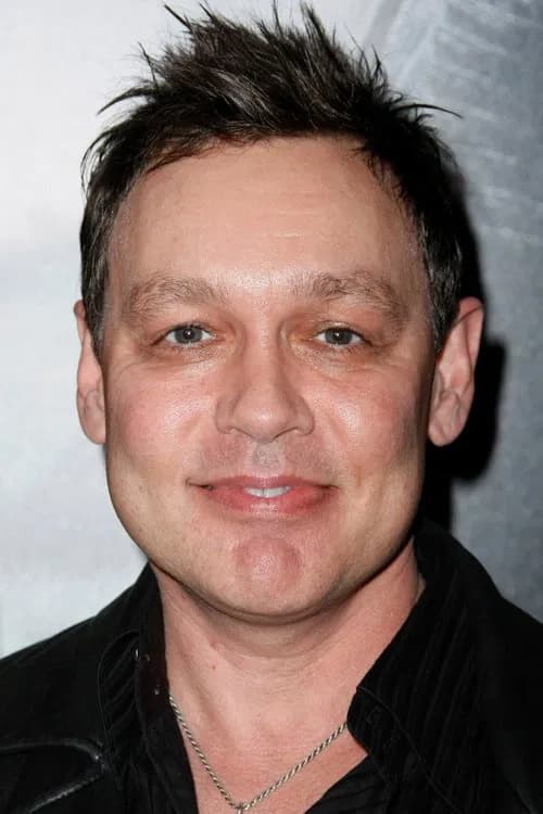 Doug Hutchison headshot