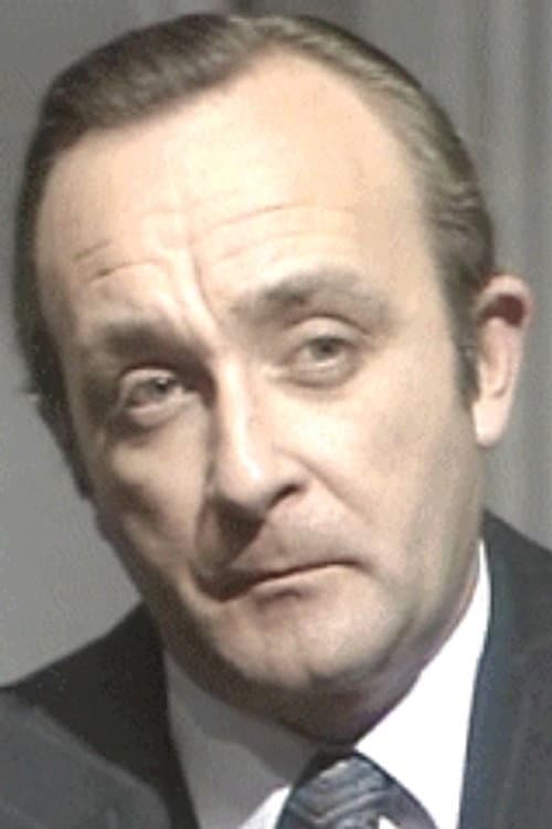 Roger Hume headshot
