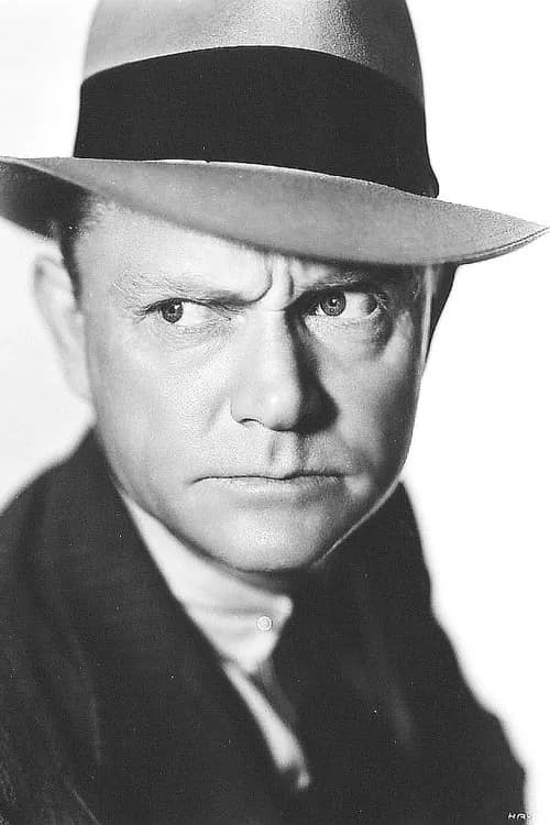 Harry Strang headshot