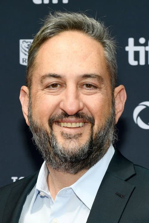 Greg Silverman headshot