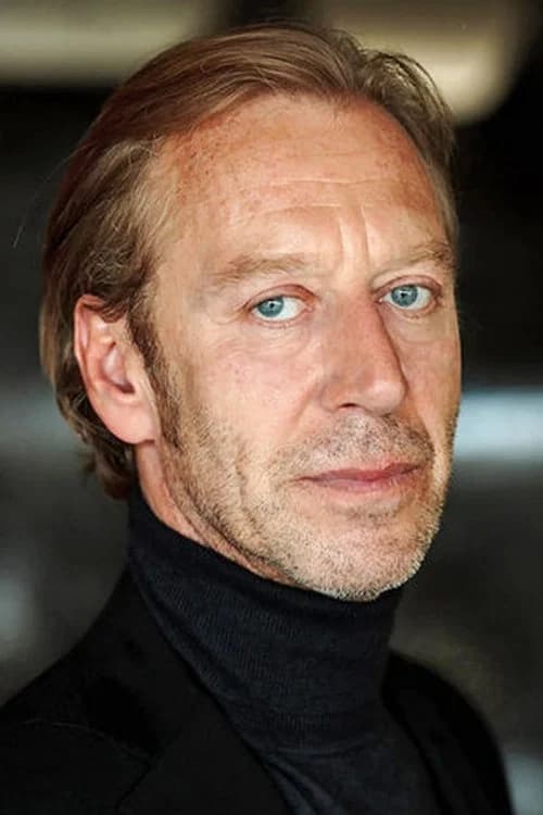 Oliver Stritzel headshot