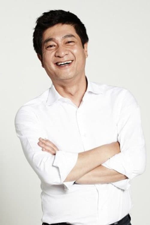 Kim Woo-taek headshot