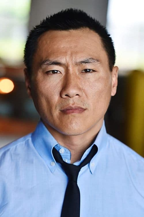 Fernando Chien headshot