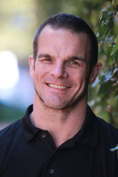 Ian Roberts headshot
