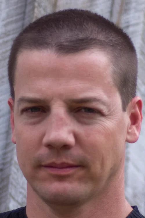 Scott Thomas headshot