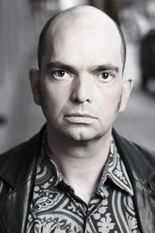 Peter New headshot