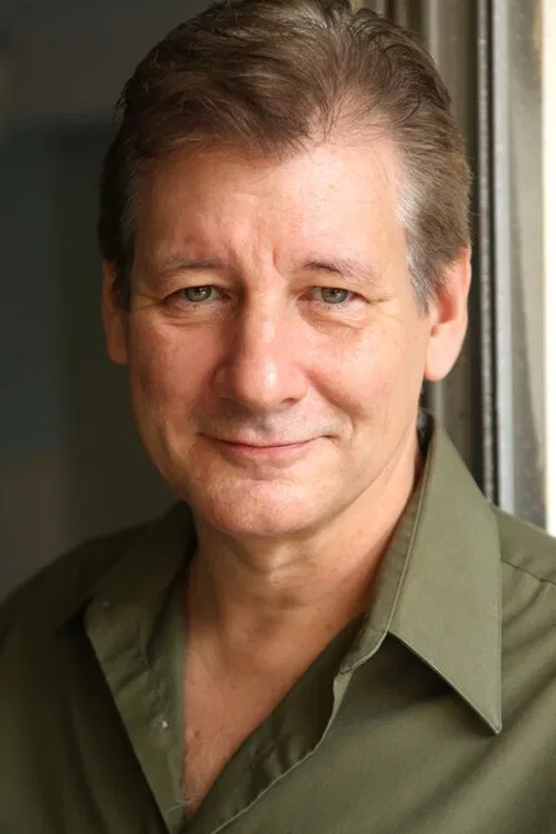 Thomas Garner  headshot
