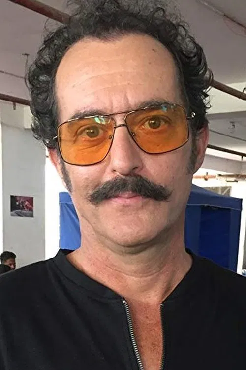R. Bhakti Klein headshot