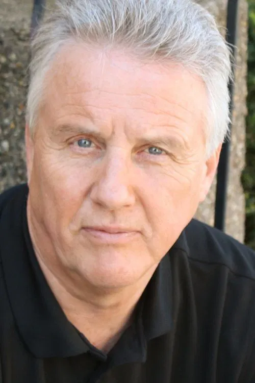 Patrick McDade headshot