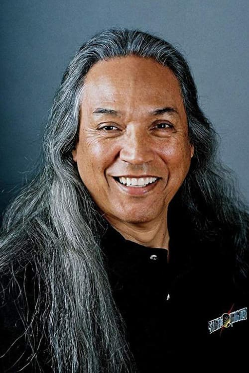Henry Kingi headshot