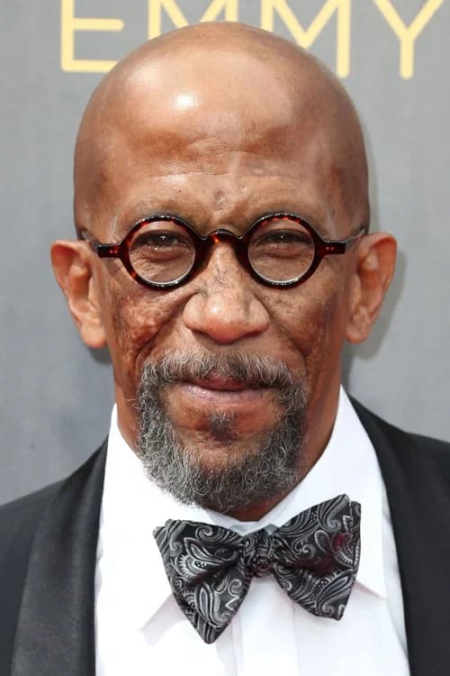 Reg E. Cathey headshot