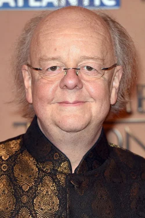 Roger Ashton-Griffiths headshot