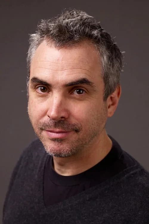 Alfonso Cuarón headshot
