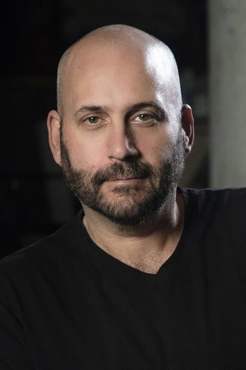 Aaron L. Gilbert headshot