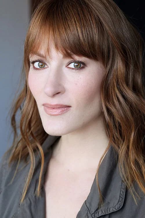 Brea Bee headshot