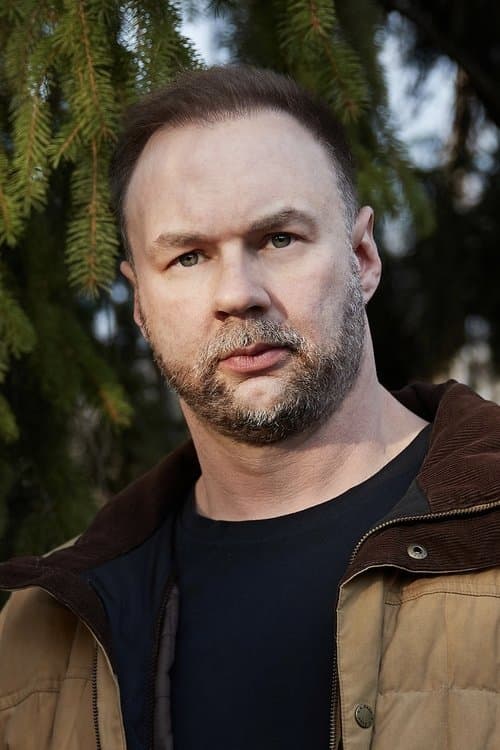 Thomas Tull headshot