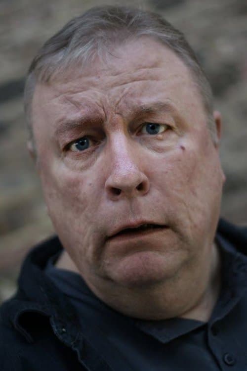 Mac McDonald headshot