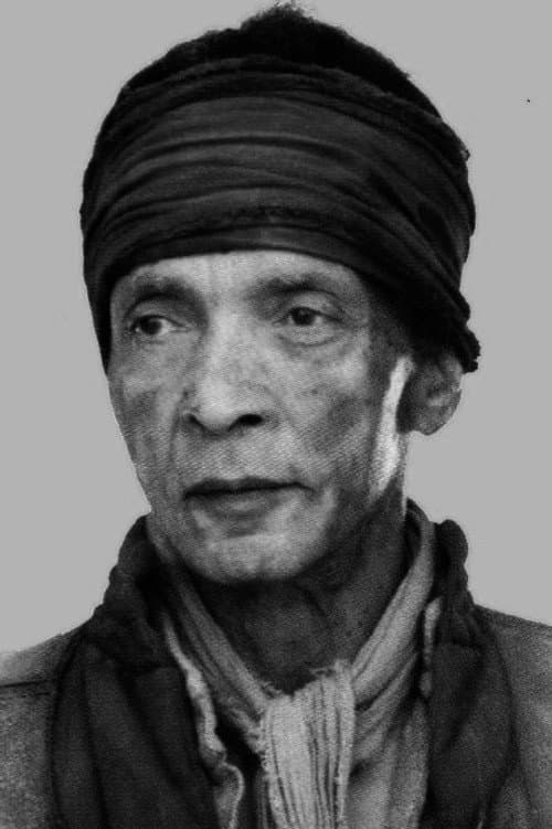 Joseph Charles headshot