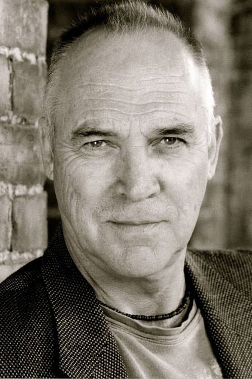 Stuart Wilson headshot