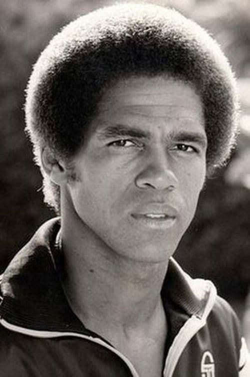 Jim Kelly headshot