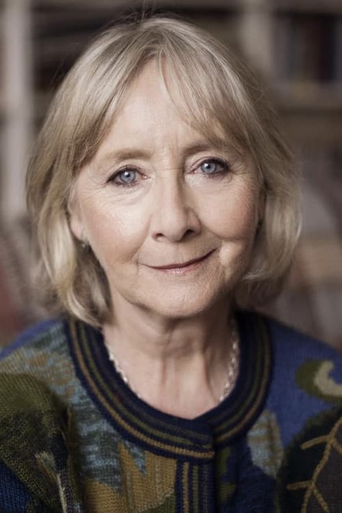 Gemma Jones headshot