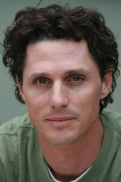 Todd Schneider headshot