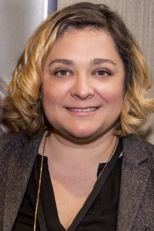 Maia Brewton headshot